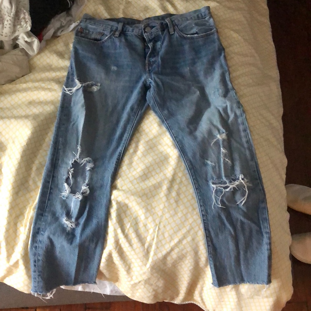 Distressed Levi Jeans